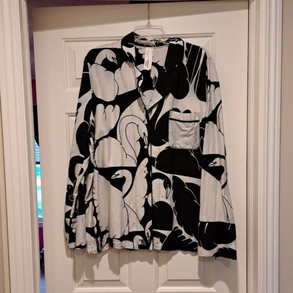 Anthropologie Cecilia Pettersson Pajama Top Black White Swan Print Flannel XL